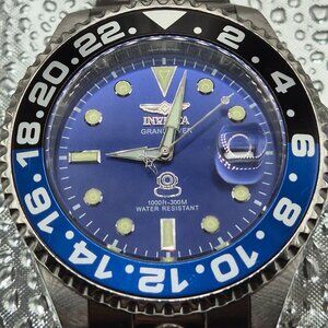 Lightly Used Invicta Grand Diver Model 21865 Blue & Black "Batman" Dial 300m